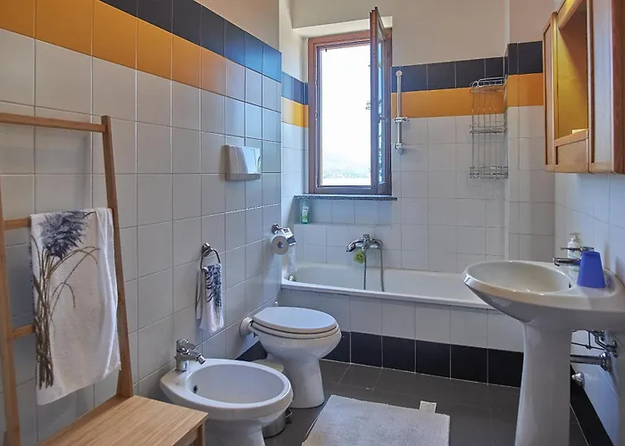 Casa Elisa - Near Little Flat With View * Στρέσα